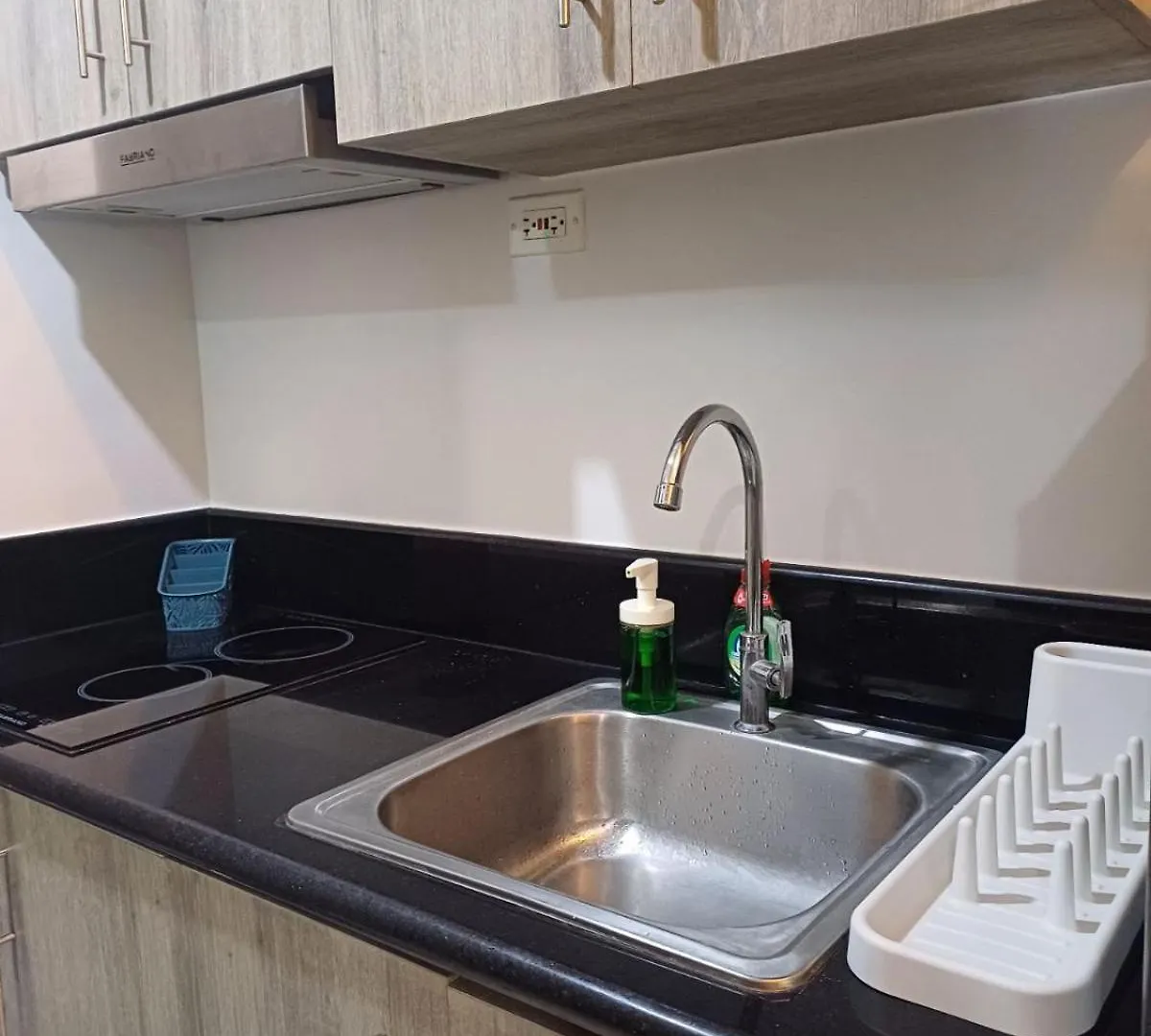 Cozy And Comfortable 1Bedroom At Coast Residences Manila 0*,